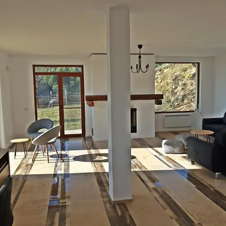 Farmhopping Village Villa