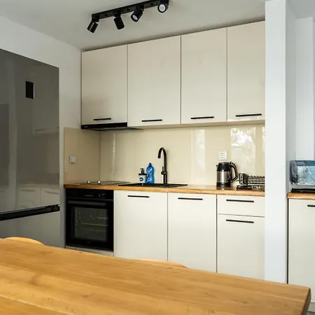 Farmhopping Village *