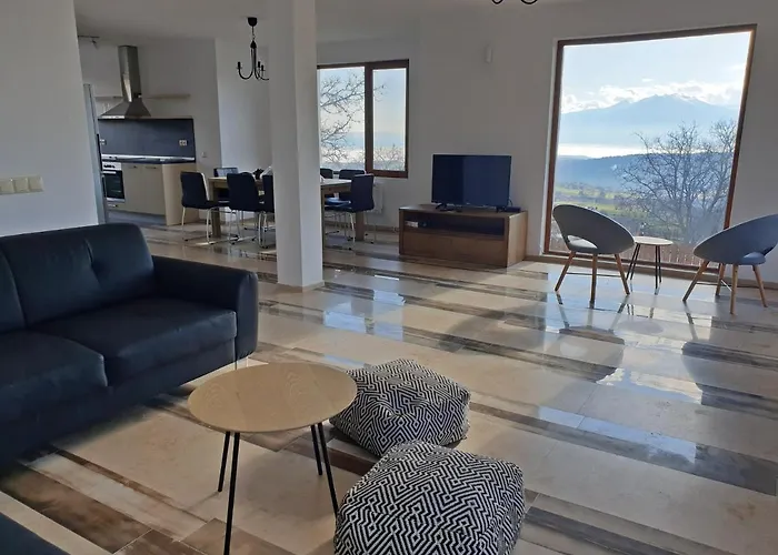 Villa Farmhopping Village *