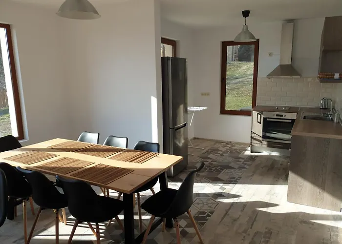 Farmhopping Village Villa *