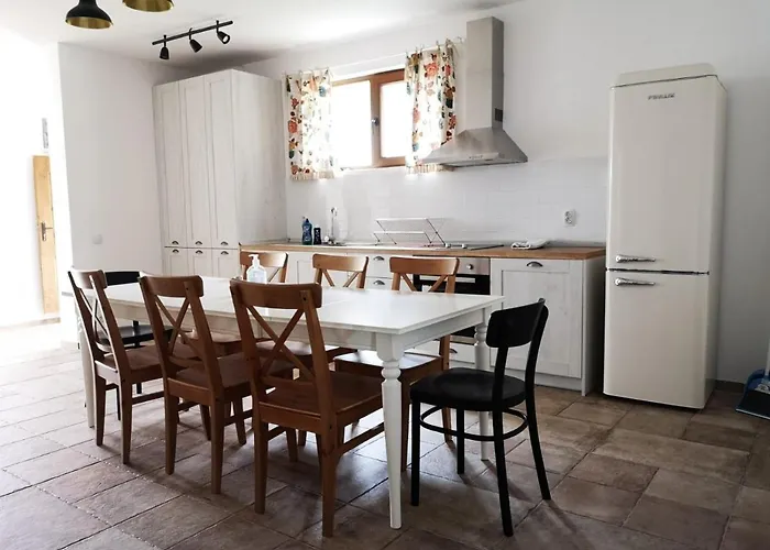 וילה Farmhopping Village