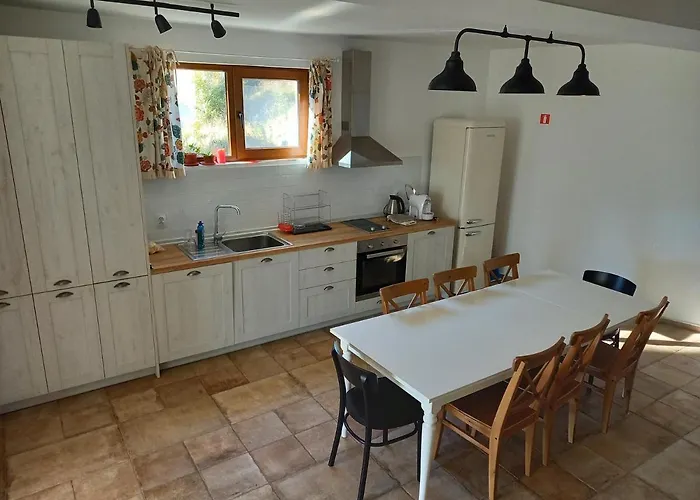 Farmhopping Village Dobarsko