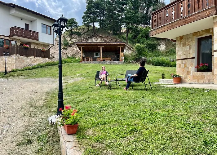 Farmhopping Village וילה Dobărsko