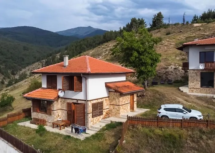 Farmhopping Village Dobarsko